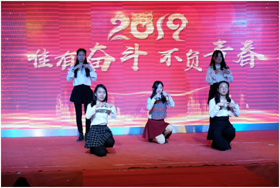 佛系少女舞 佛系少女舞