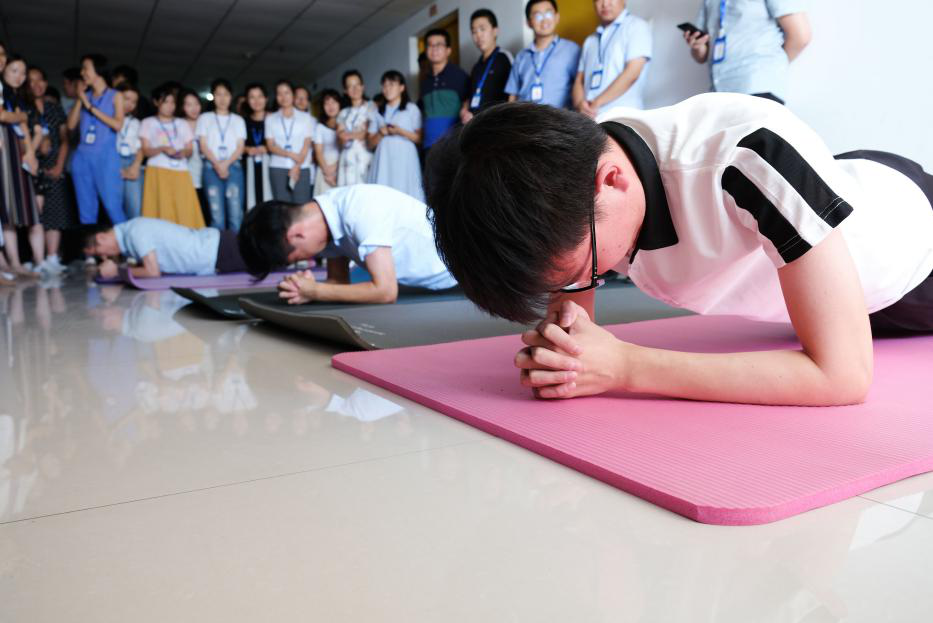 瑞諾國際第三屆平板支撐大賽